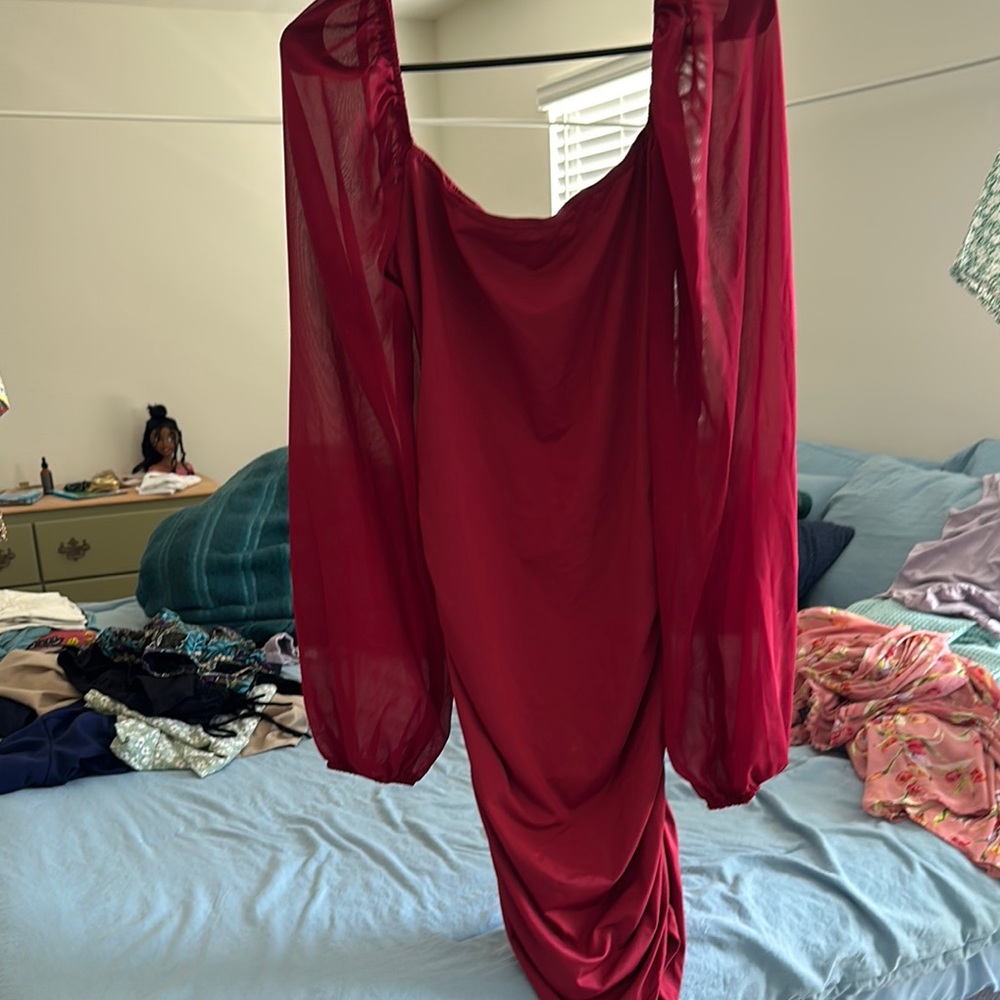 Elegant Red Long Sleeve Dress